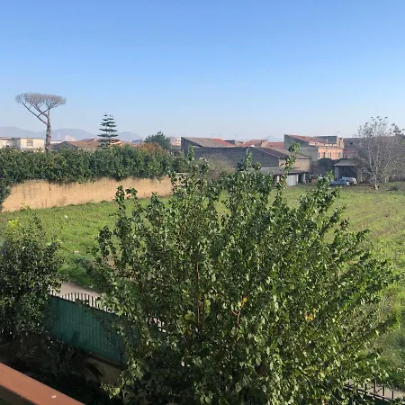 公寓 La Casa Di Pedro 圣马里亚卡普阿韦泰雷